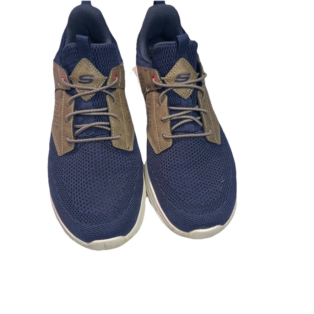 Skechers Men's Relaxed Fit Air Cooled Gogamat Arch Size 8.5 Sneakers